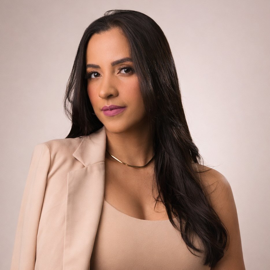 Dra. Fabrícia Fagundes